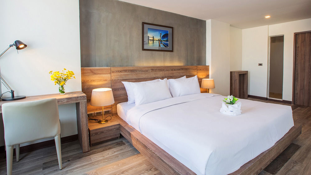B2 Bangna Premier Hotel Бангкок Экстерьер фото